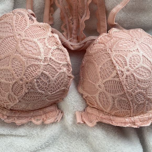 VS front-closure racerback push up bra 32C - Picture 3 of 4